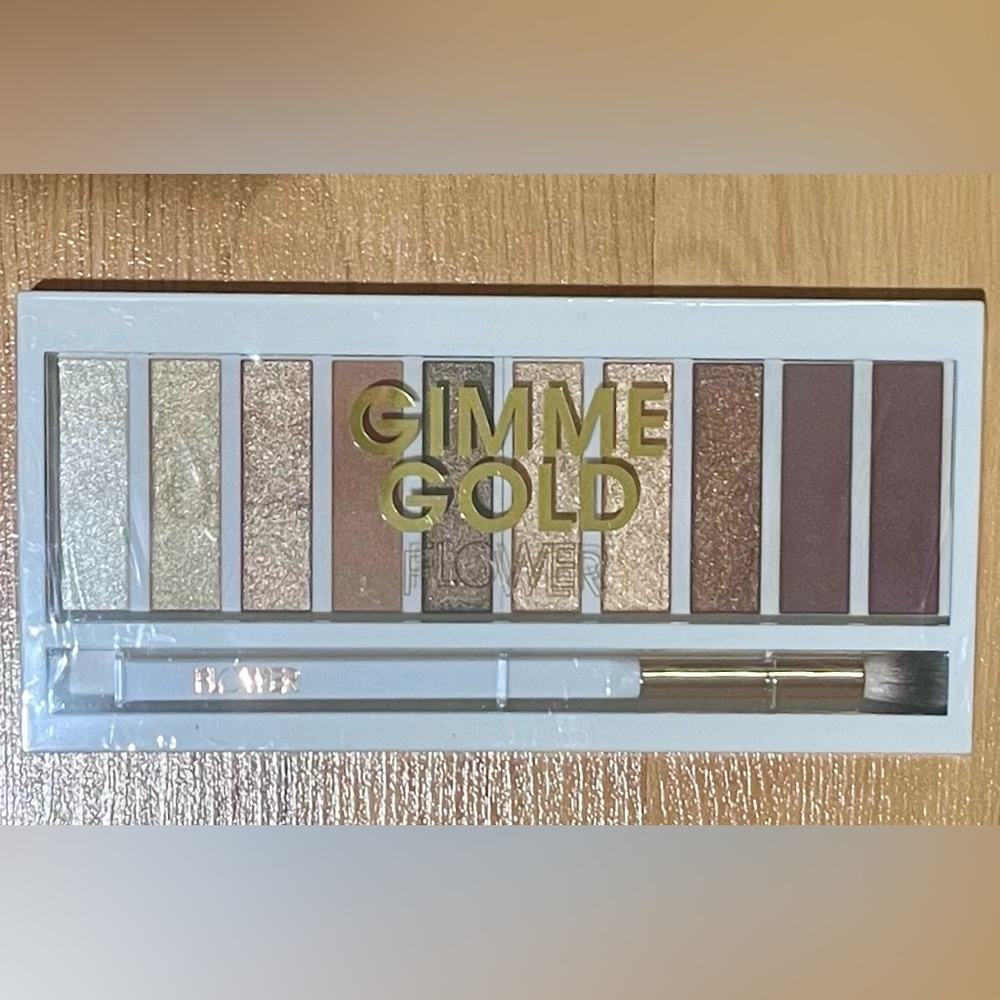 Flower Eyeshadow Palette - Shimmering Gold and Brown Shades